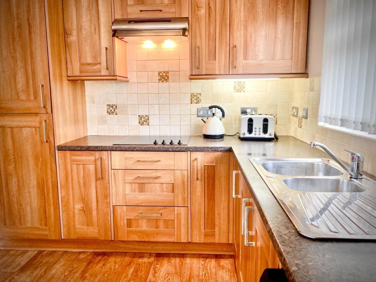 Remarkable 3-Bed Hot Tub House In Blackpool Luaran gambar